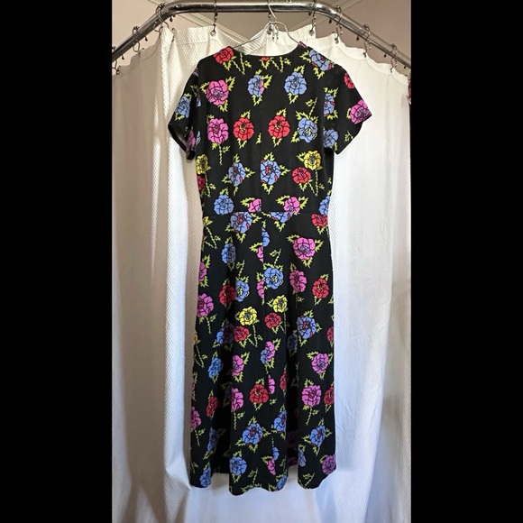 Nooworks Greta Roses L GUC - Picture 2 of 4